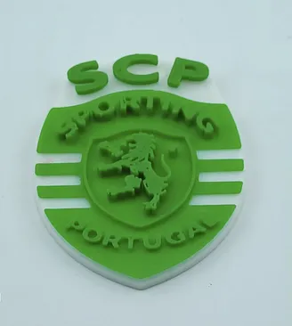 Emblema do Sporting Clube de Portugal impresso em 3D, em verde e branco